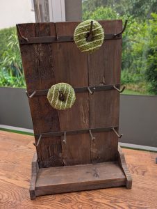 Donutwall Beckertainment Holz Vor- und Rückseite